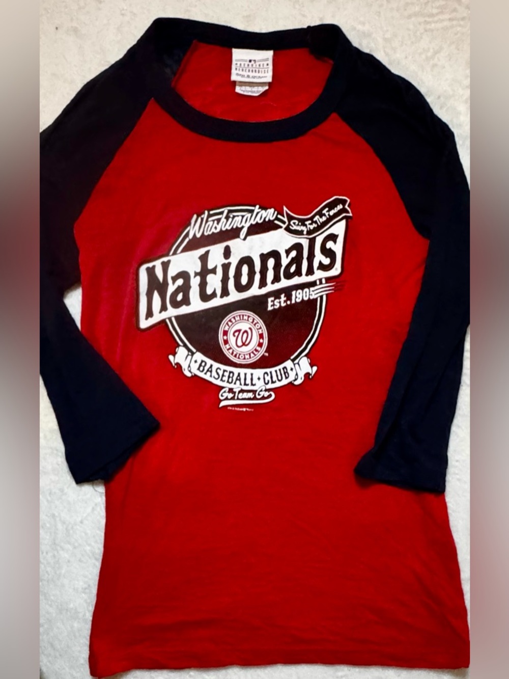 Women’s Small Washington Nationals Baseball Soft Tee